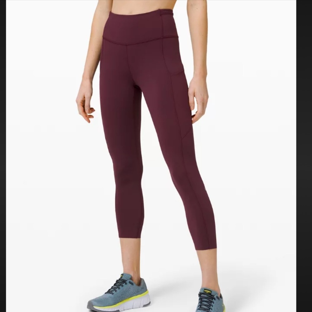 Lululemon fast and free  high rise crop size 4